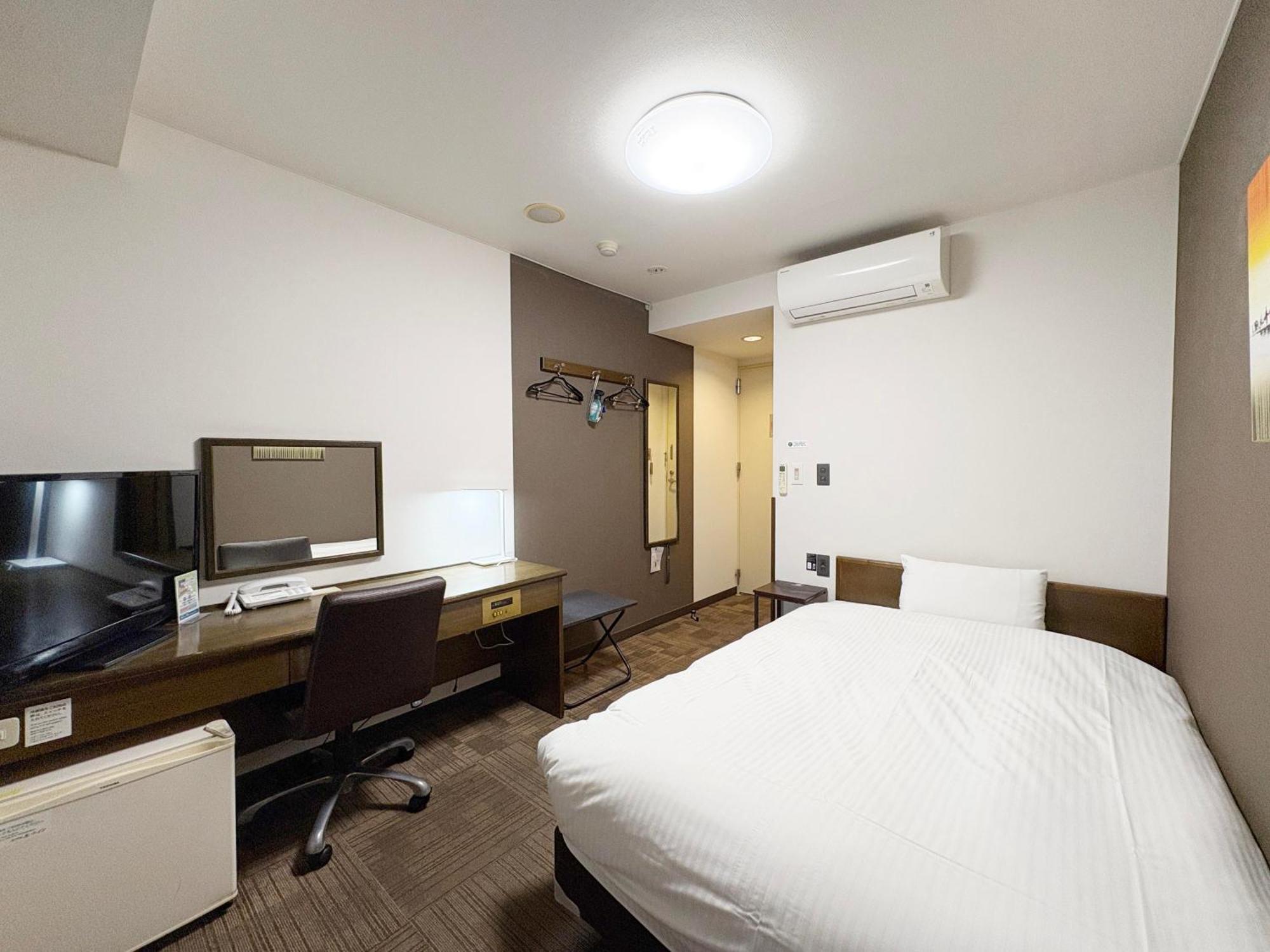 Hotel Route-Inn Court Minami Alps Экстерьер фото